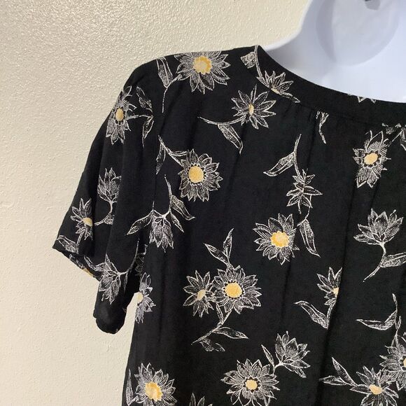 Old Navy Black Floral Cottagecore Summer Tropical Flower Print Flowy Top Medium - Picture 6 of 10